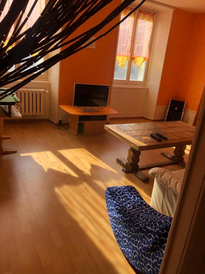 Chambres D'Hotes Le Passiflore Les Brenets Eksteriør billede