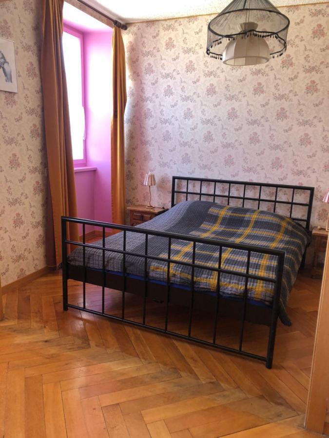 Chambres D'Hotes Le Passiflore Les Brenets Eksteriør billede