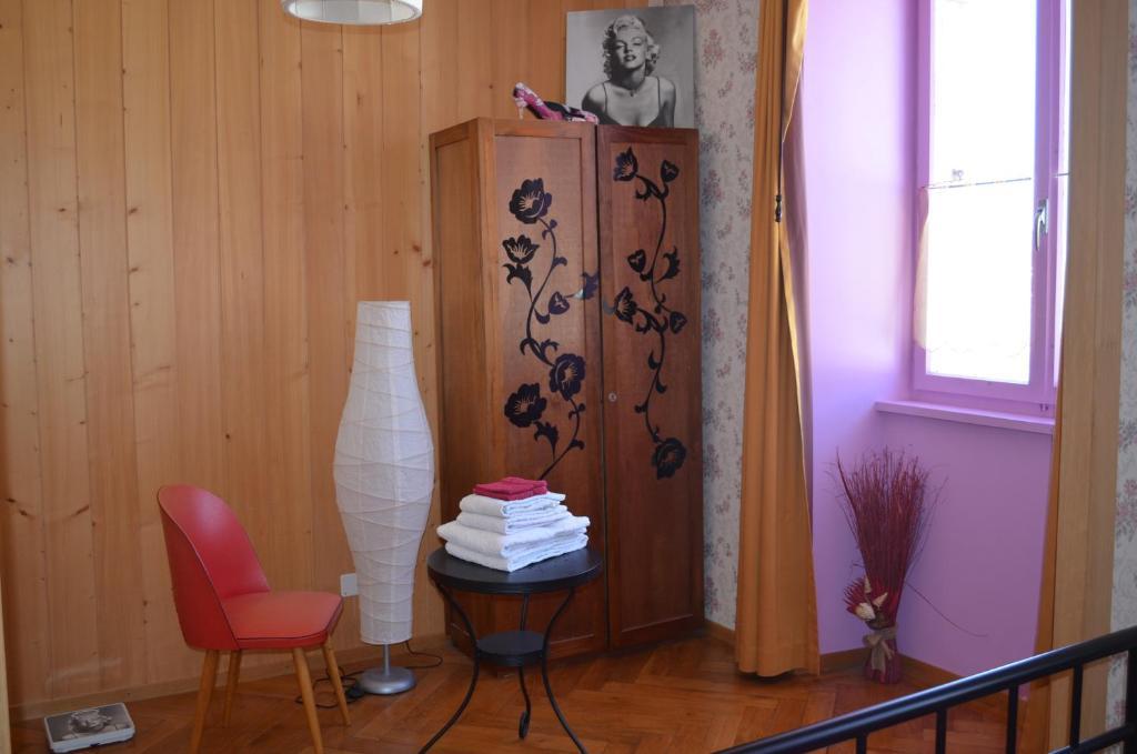 Chambres D'Hotes Le Passiflore Les Brenets Eksteriør billede